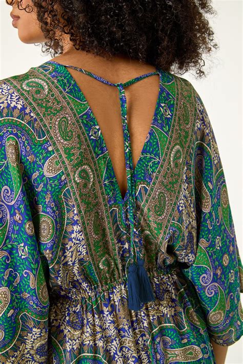 Boho Paisley Dress: Must-Have Style