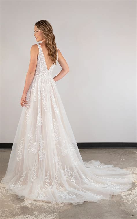 Essence Bridal Dresses: Ultimate Guide for 2023 Wedding Styles