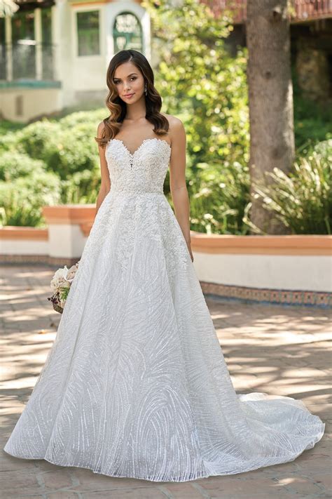 Best Pretty Lace Wedding Dresses Choices