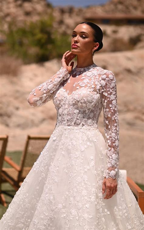 Ultimate Guide to Sleeve Wedding Gowns